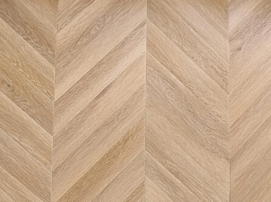 SPC vs Herringbone vs Hardwood Flooring: Which One Is Right for Your Dubai Home?